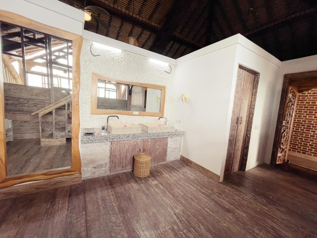 Princess Of Mentigi Bay Teluknarat Exterior photo
